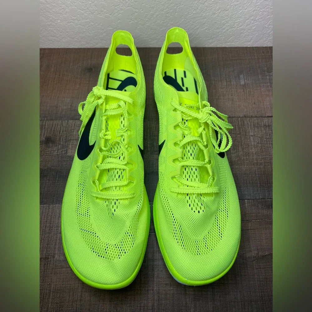 Nike ZoomX DragonFly Track & Field Spikes
- Sizes available._2